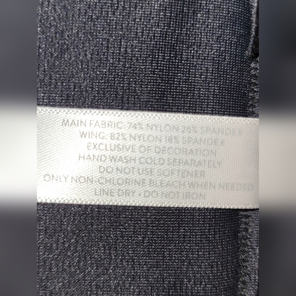 Plus Size LIVI Max Support Wicking Underwire Sports Bra - Size 46DDD (NWT) - Picture 12 of 14